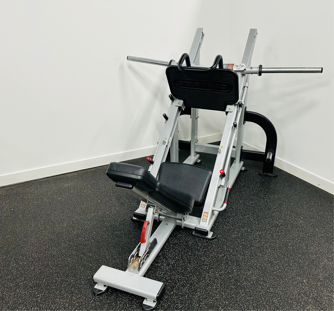 StarTrac Plate Loaded Leg Press Machine