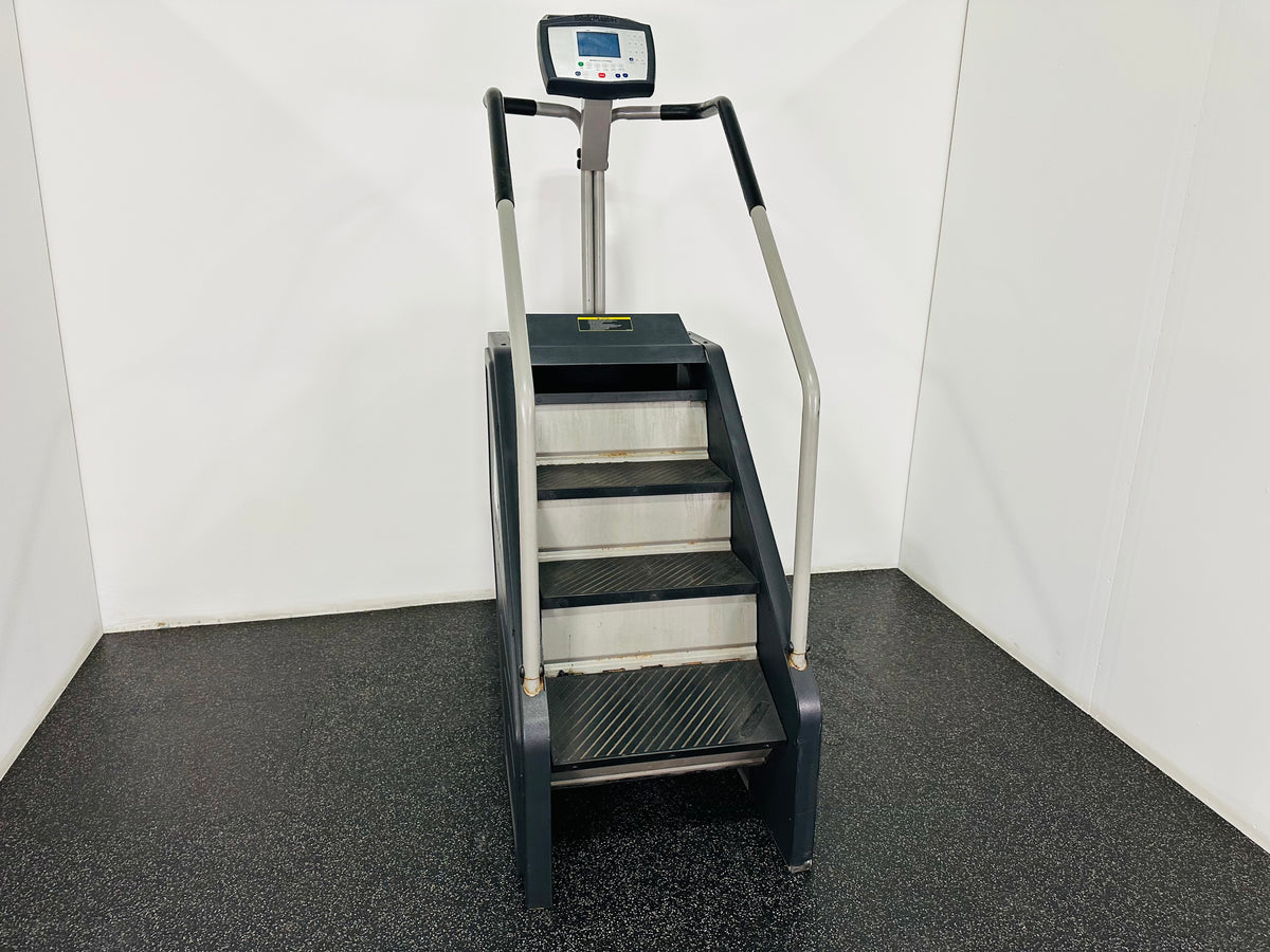 StairMaster 7000PT StepMill | Commercial Stair Climber