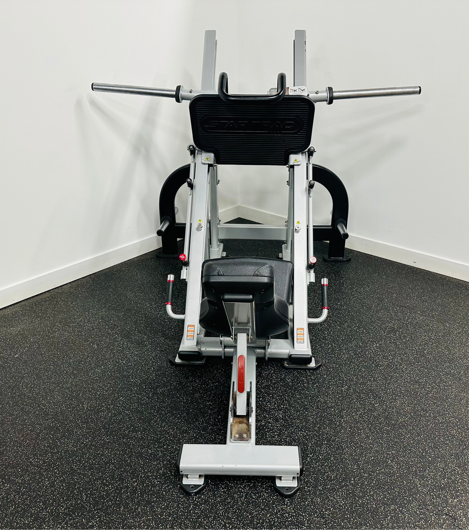 StarTrac Plate Loaded Leg Press Machine