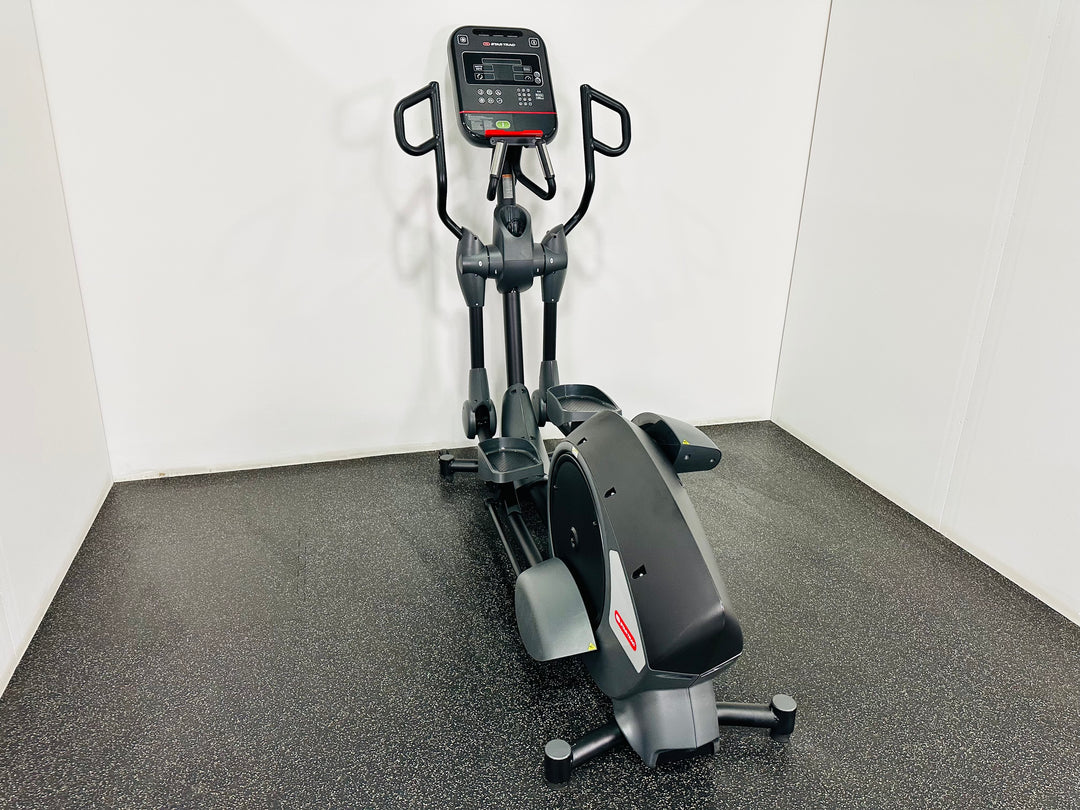 Star Trac 8RDE Rear Drive Elliptical Cross Trainer with LED Console