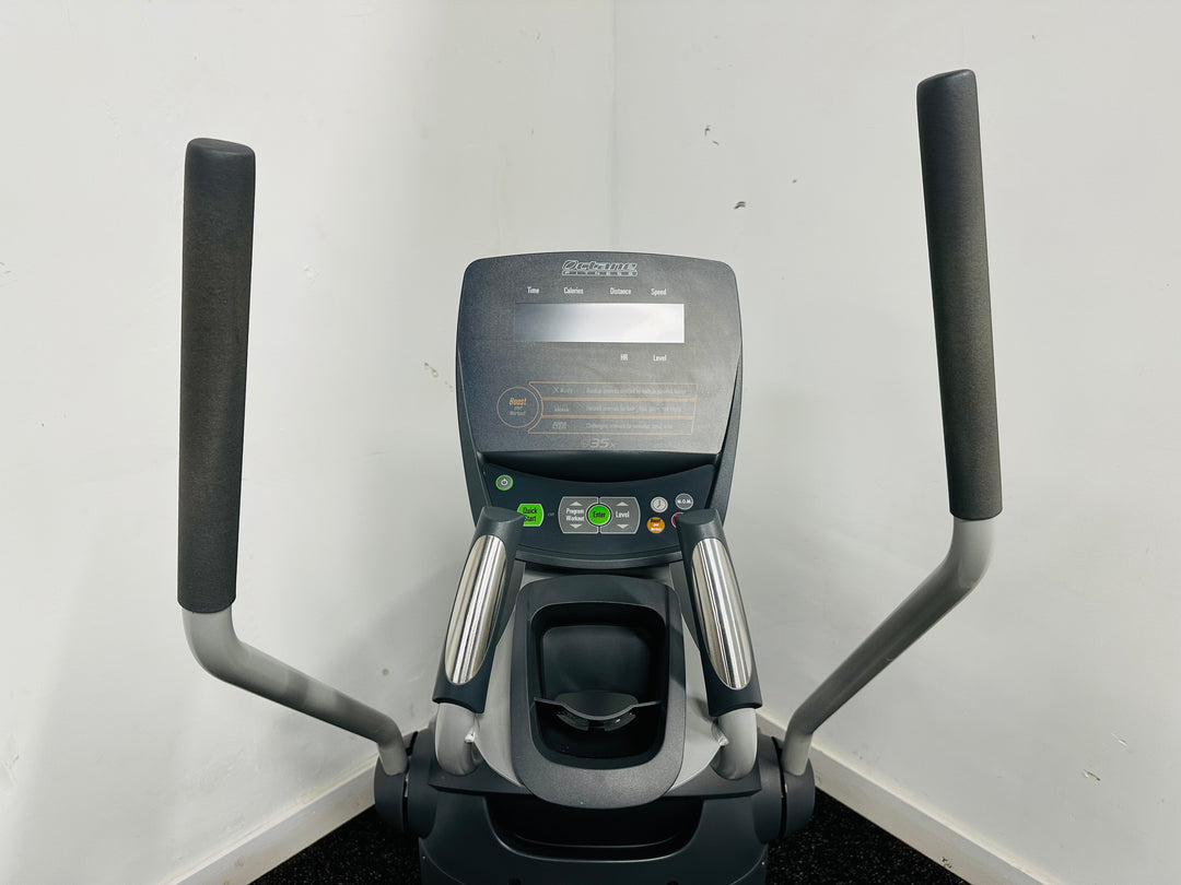 Octane Fitness Q35x Elliptical Cross Trainer