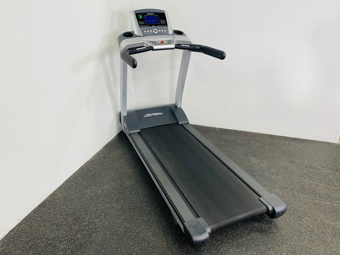 Life Fitness T3 treadmill