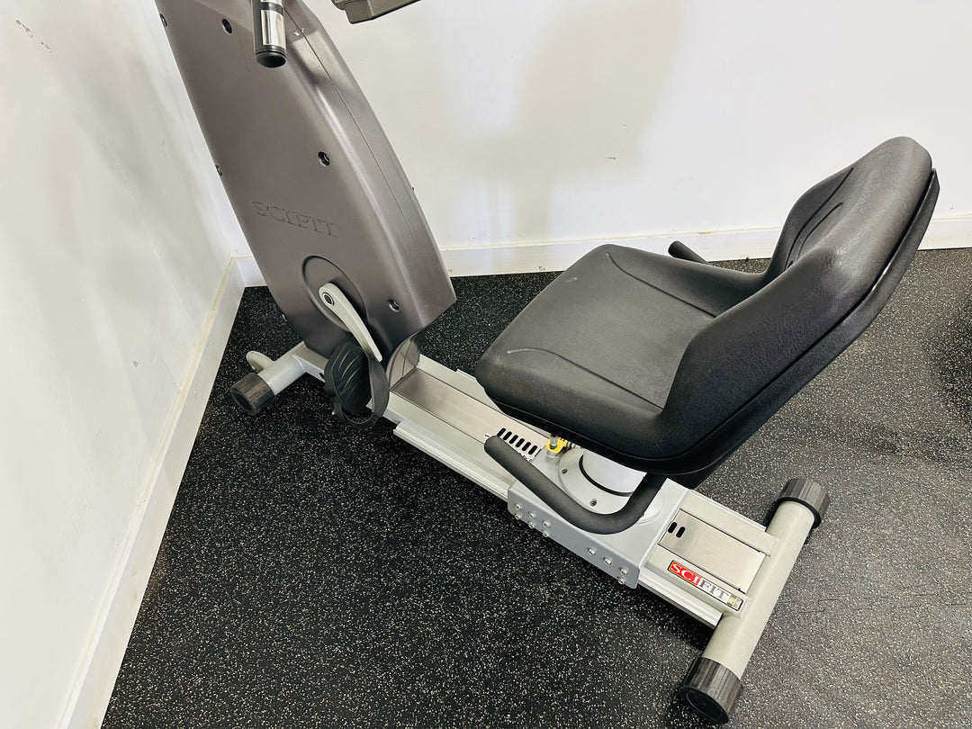 SciFit ISO 7000R Bi-Directional Recumbent Bike