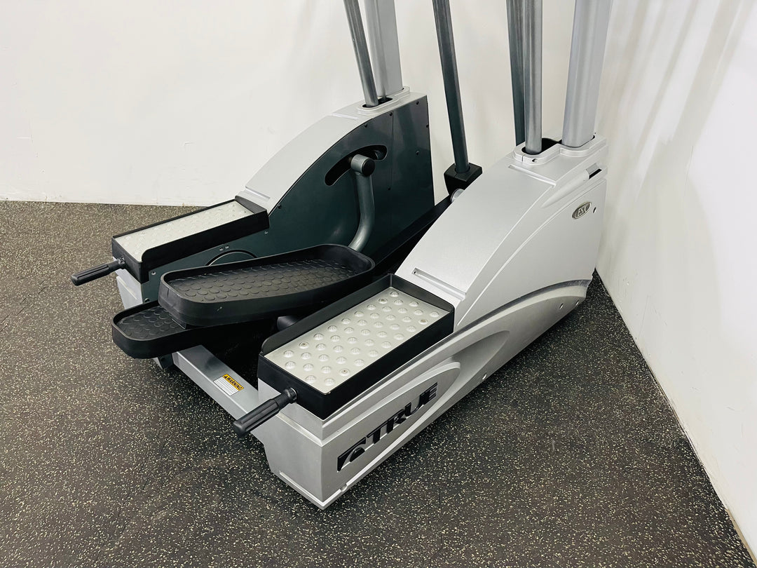 True Fitness TSX Elliptical glider