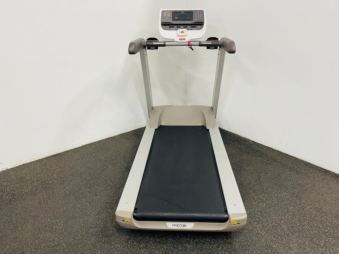 Precor 9.35 Treadmill