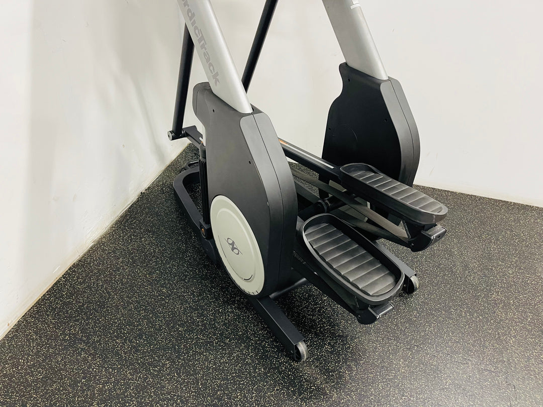 NordicTrack Strider FS7i Elliptical