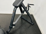 Load image into Gallery viewer, Precor Discovery Series Incline Lever Row
