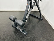 Precor Discovery Series Incline Lever Row