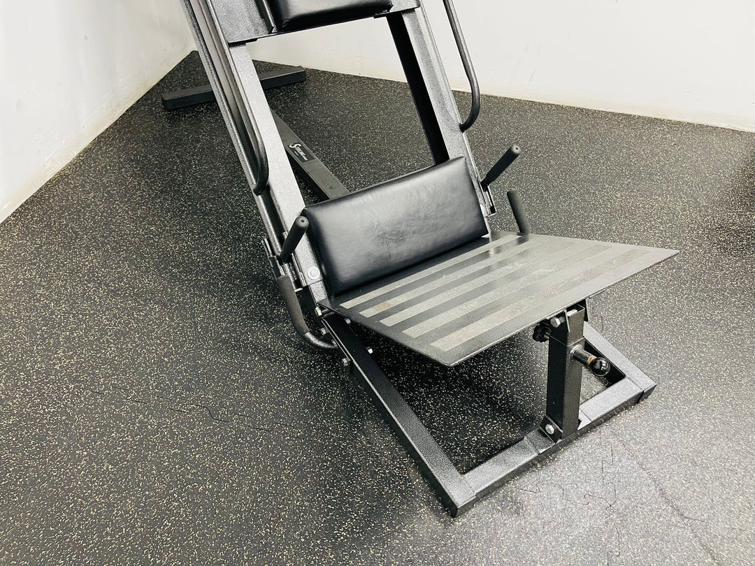 Leg Press/Hack Squat Machine