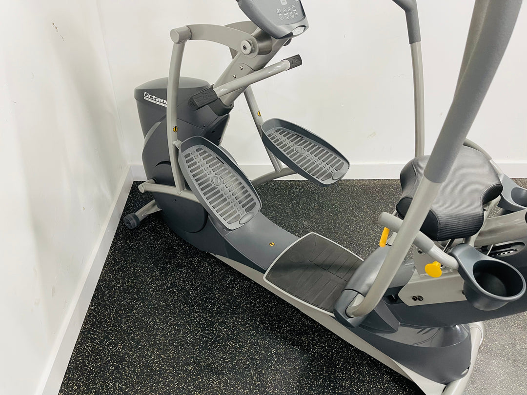 Octane Fitness XR6 X Ride Recumbent Elliptical