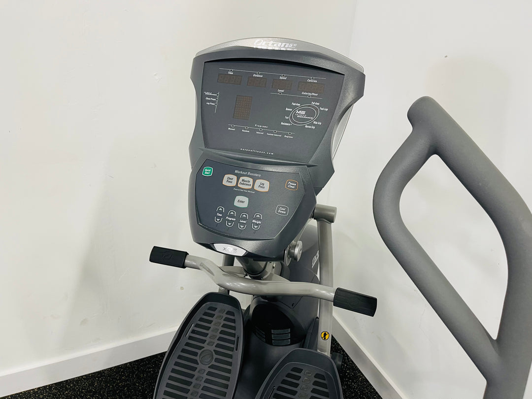 Octane Fitness XR6 X Ride Recumbent Elliptical