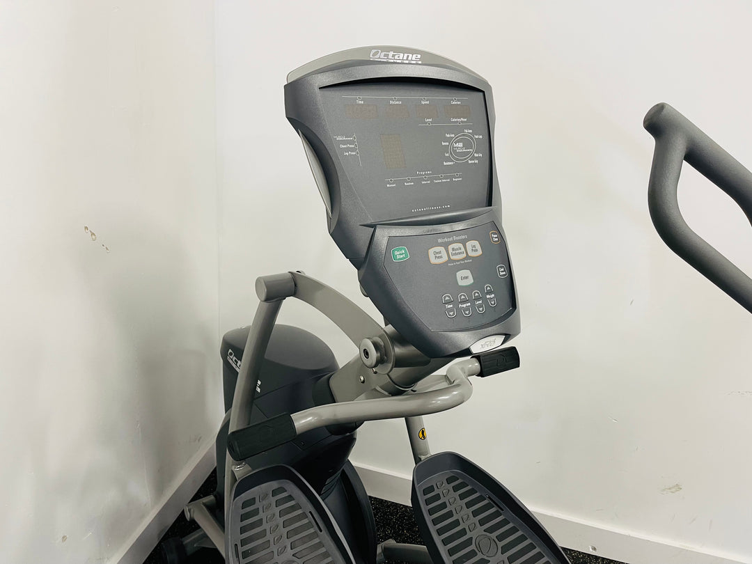 Octane Fitness XR6 X Ride Recumbent Elliptical