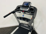 Load image into Gallery viewer, Spirit XT685 Treadmill
