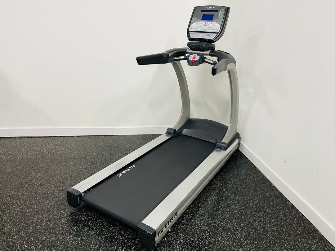 True CS500 Treadmill