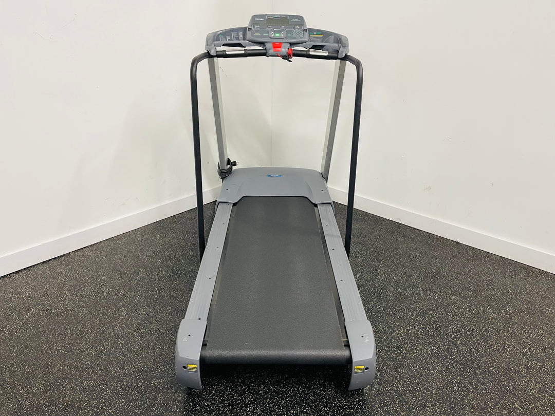 Precor 9.35i Treadmill