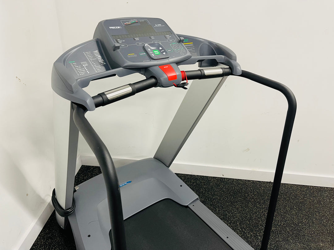 Precor 9.35i Treadmill