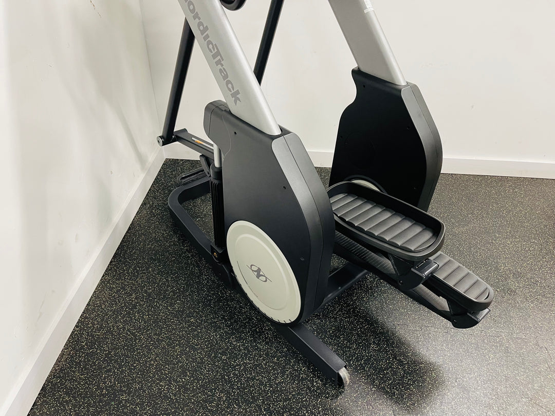 NordicTrack Strider fS7i Elliptical