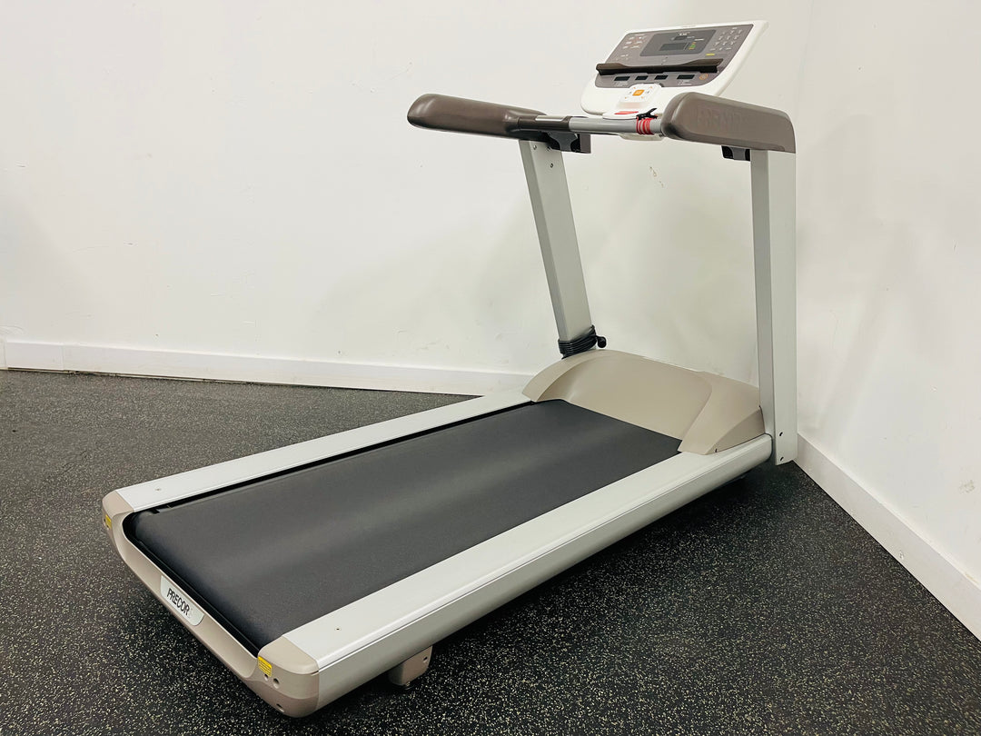 Precor 9.33 Treadmill