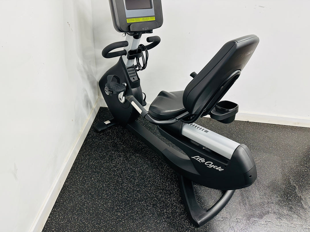 Life Fitness 95R Discover Recumbent Bike