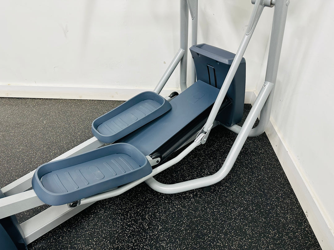 Precor EFX 225 Elliptical