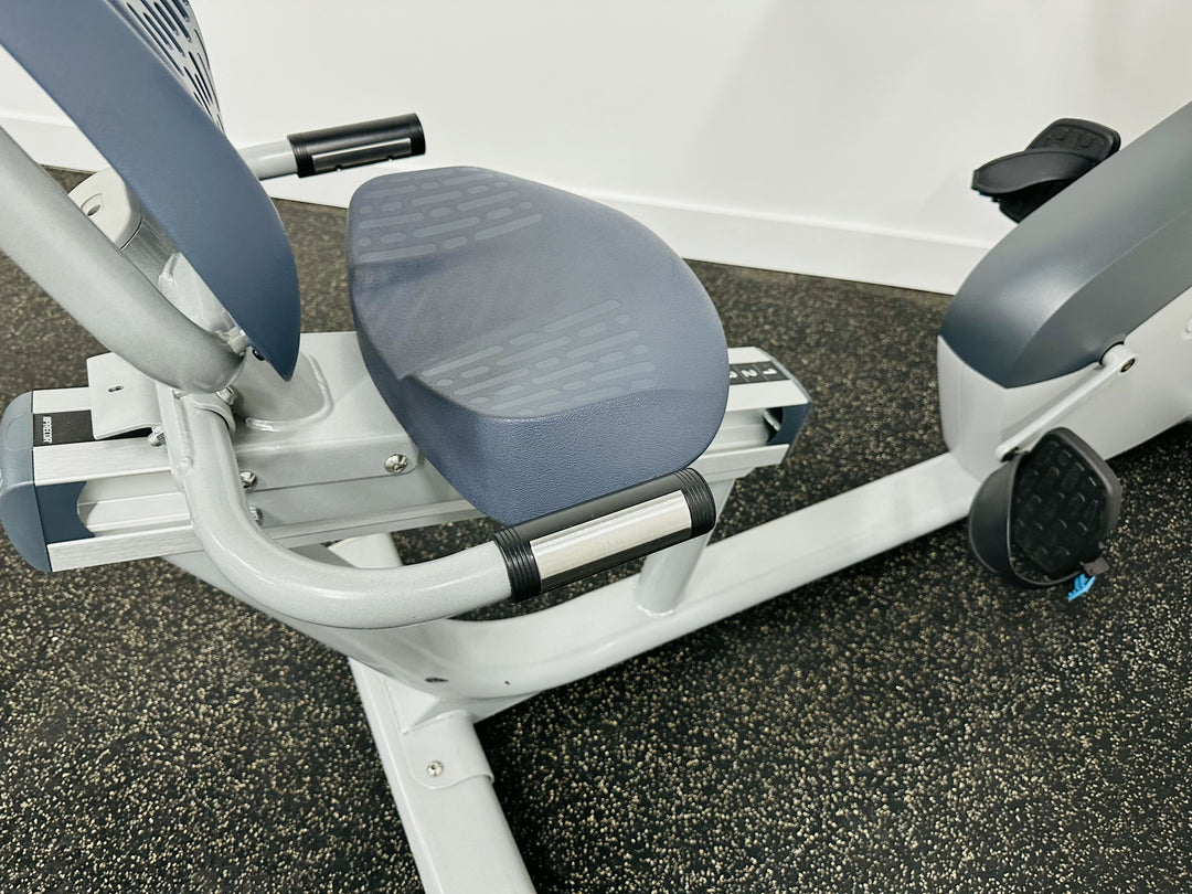 Precor RBK815 Recumbent Bike