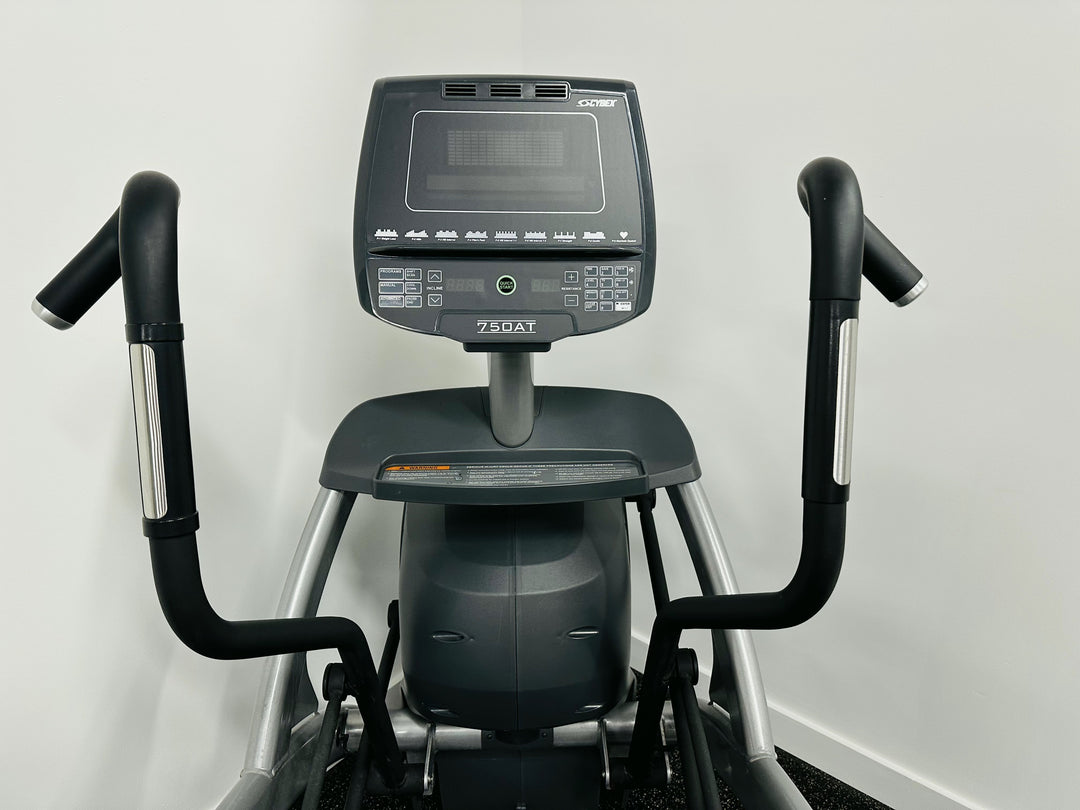 Cybex 750AT Arc Trainer