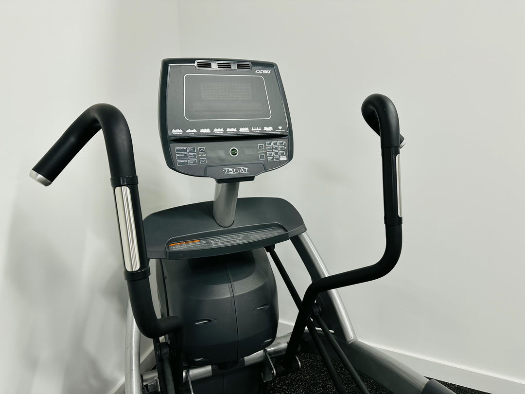 Cybex 750AT Arc Trainer