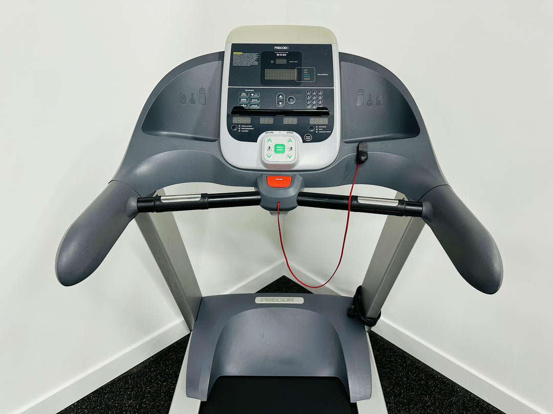 Precor 9.32i Treadmill