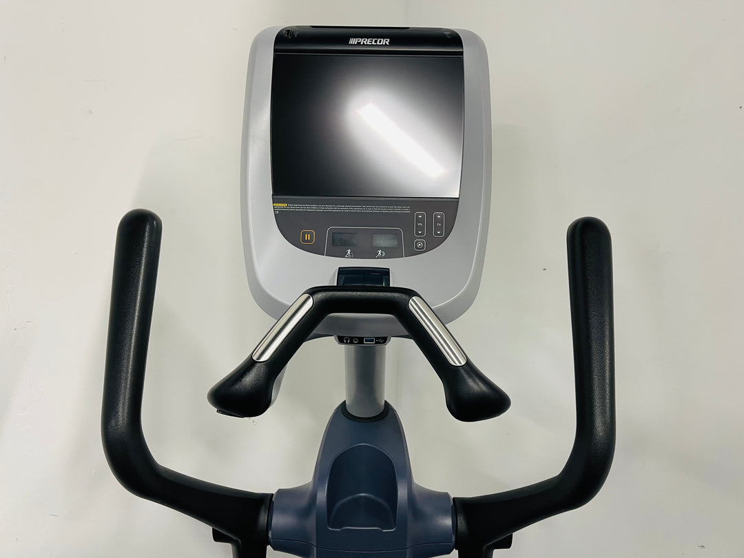 Precor EFX885 Elliptical