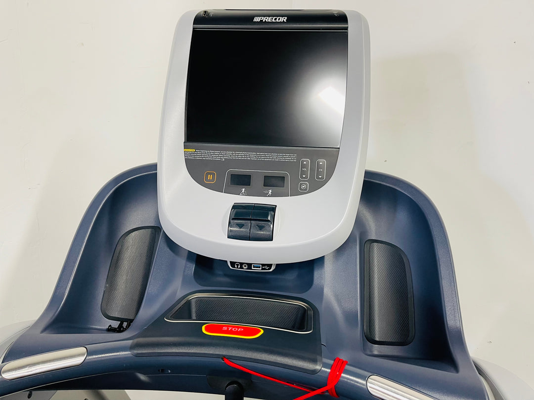 Precor TRM885 Treadmill