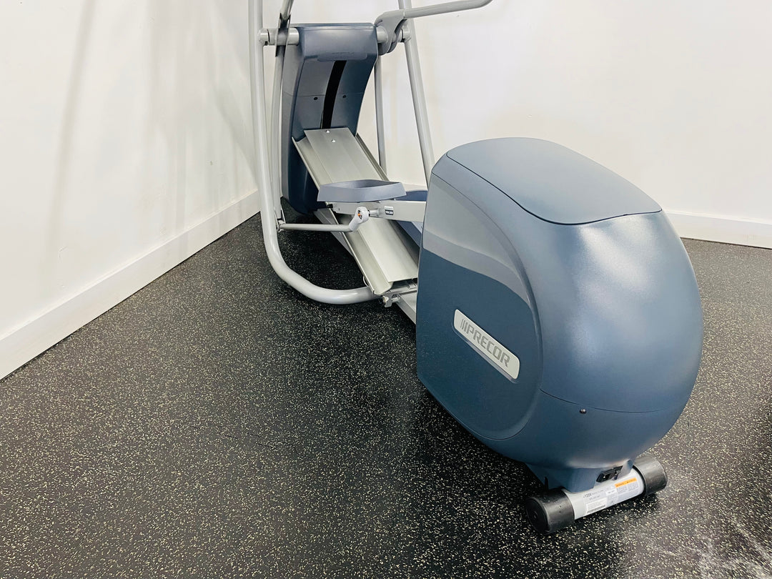 Precor Precision Series EFX 425 Elliptical