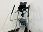 Load image into Gallery viewer, Precor Precision Series EFX 425 Elliptical
