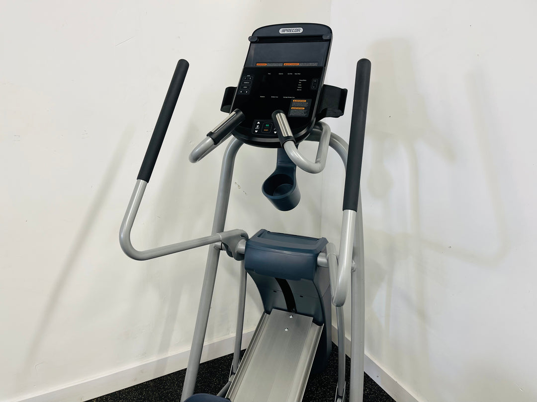 Precor Precision Series EFX 425 Elliptical