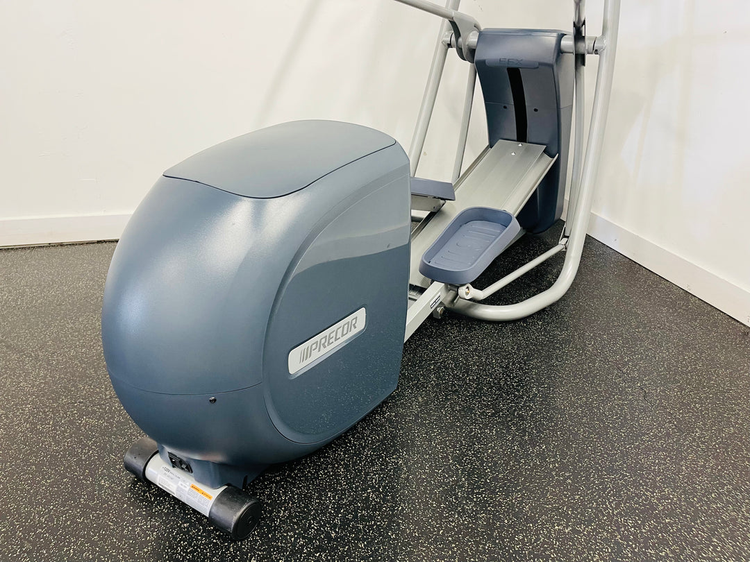 Precor Precision Series EFX 425 Elliptical