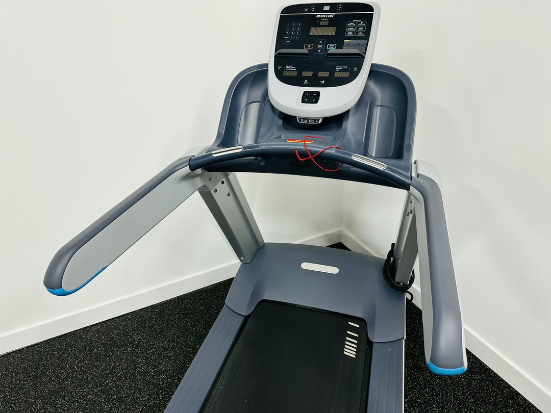 Precor TRM835 Treadmill