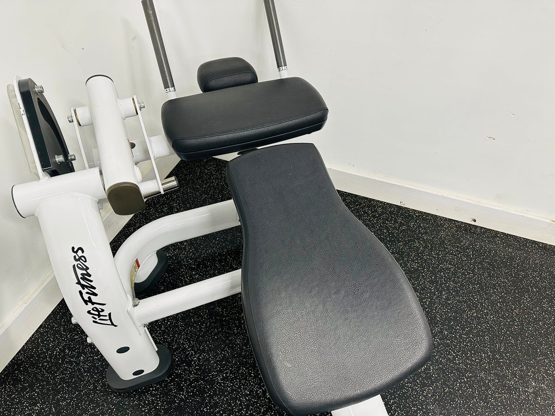 Life Fitness Signature Series Ab Crunch Bench