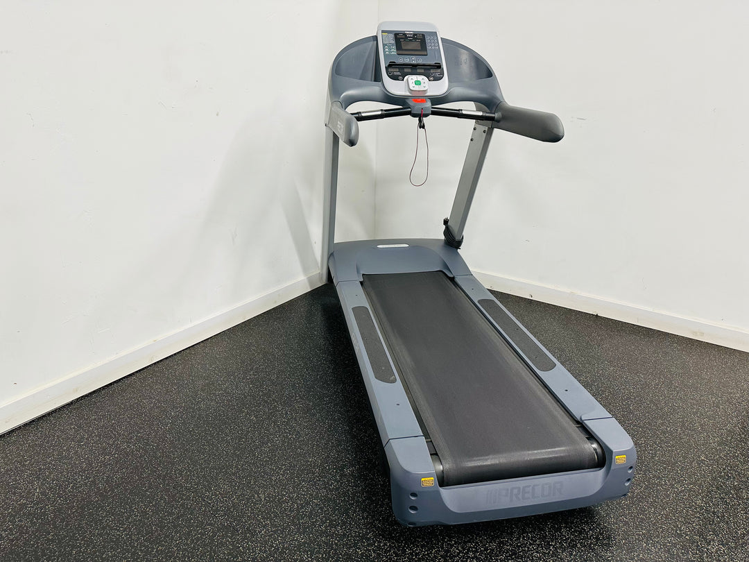 Precor 956i Treadmill