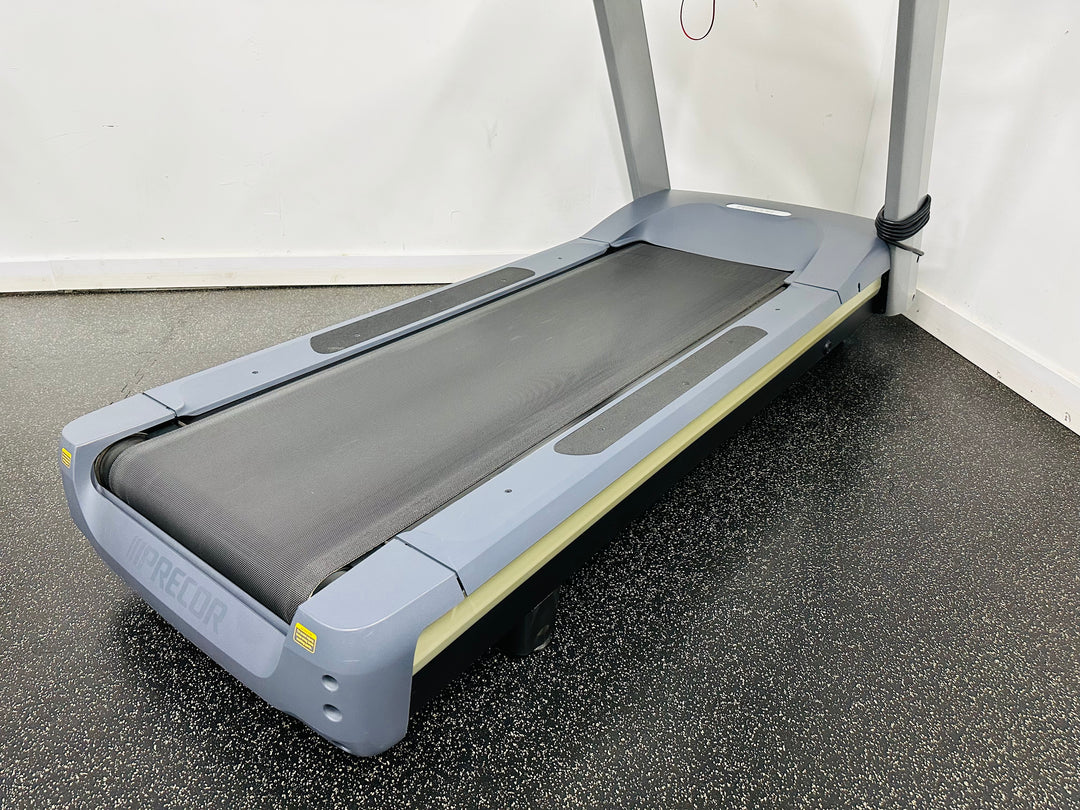 Precor 956i Treadmill