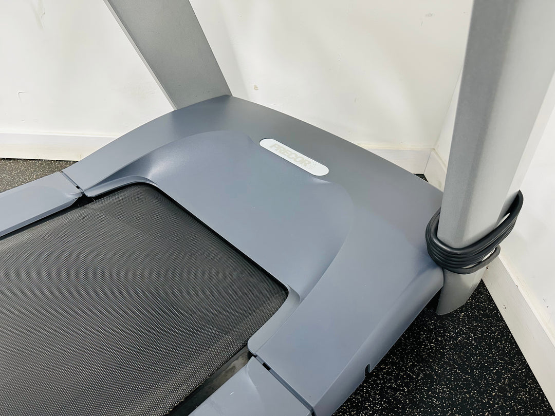 Precor 956i Treadmill