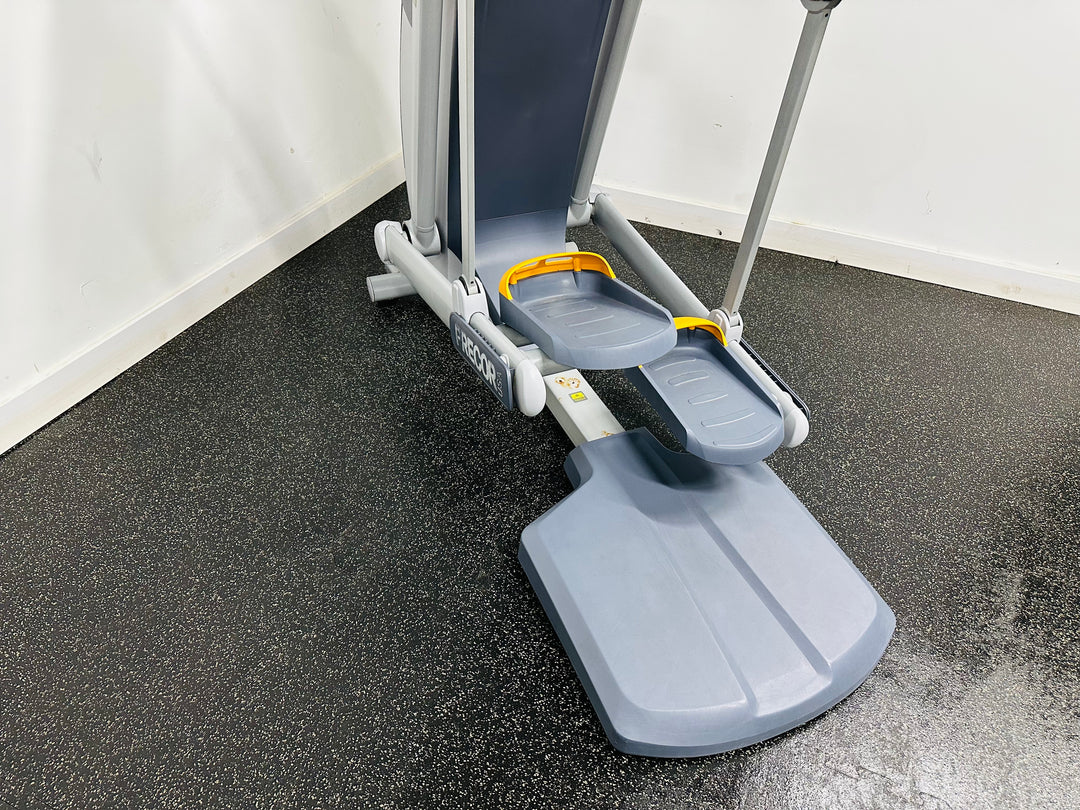 Precor AMT100i Elliptical