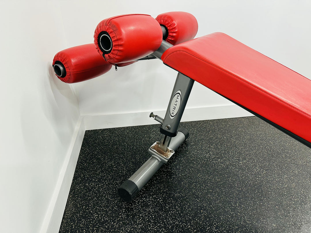 Matrix Adjustable Ab Bench – Commercial Ab Bench for Gym