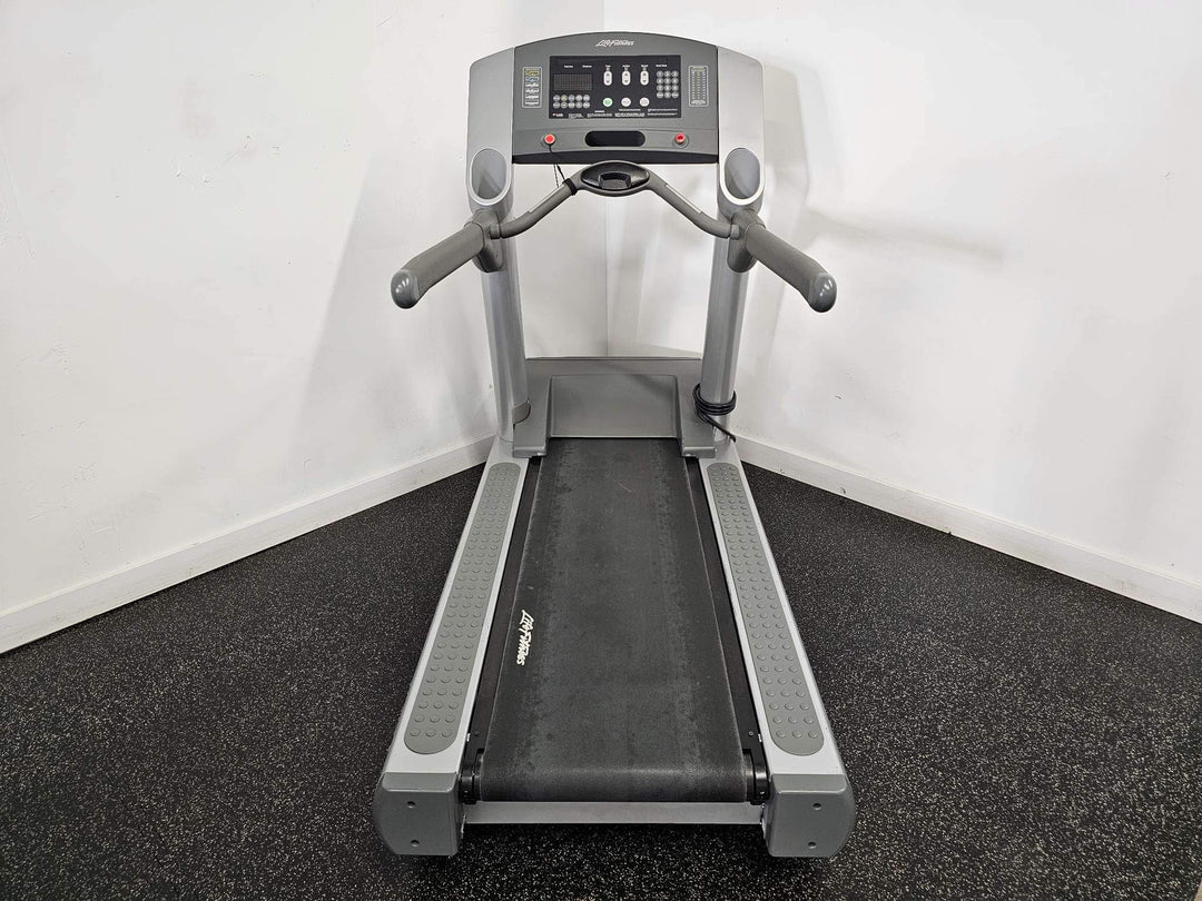 Life Fitness 95Ti Treadmill