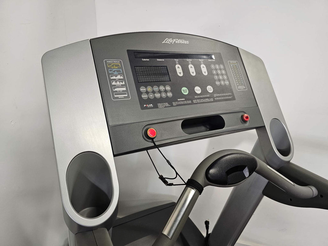 Life Fitness 95Ti Treadmill