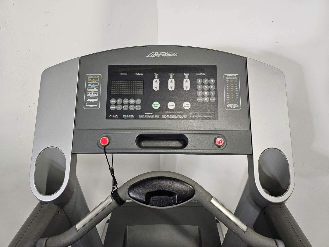 Life Fitness 95Ti Treadmill