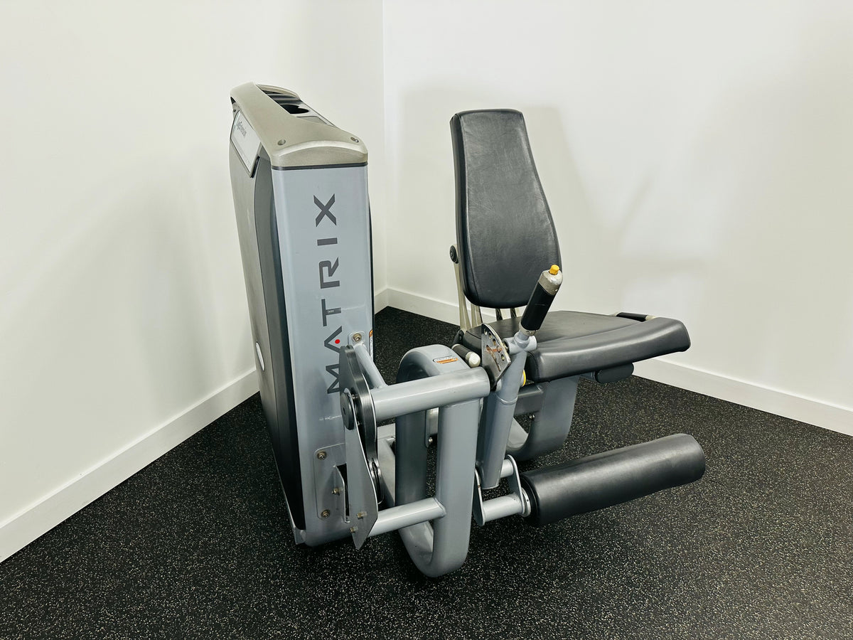 Matrix G7 Commercial Leg Extension Machine