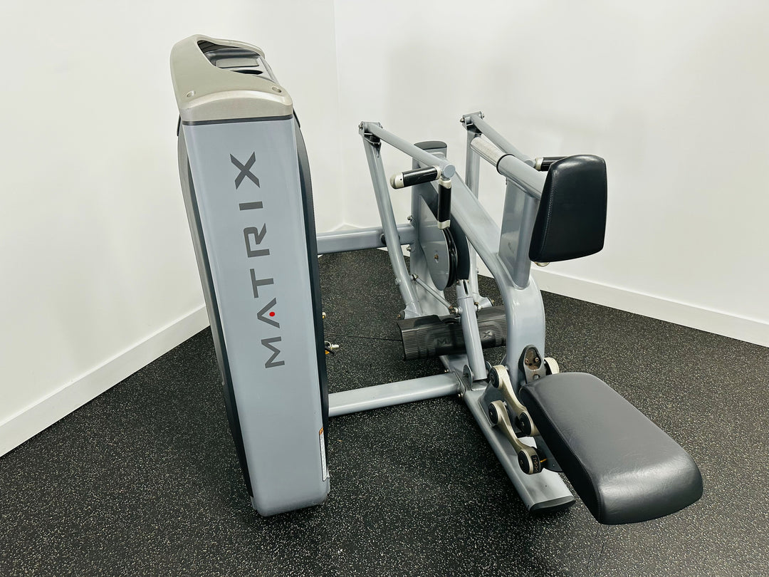 Commercial Machine Rows Matrix G7 Series Commercial Diverging Seated Row Machine