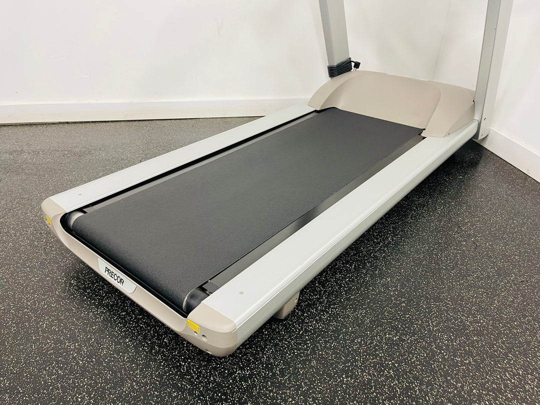 Precor 9.33 Treadmill