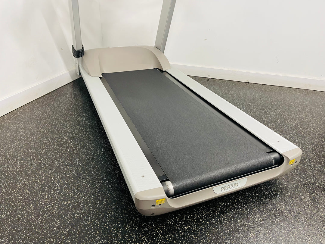 Precor 9.33 Treadmill