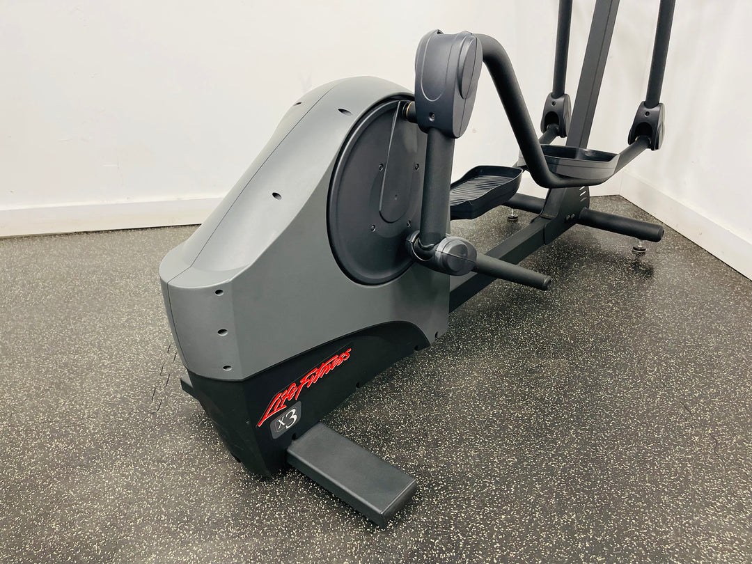 Life Fitness X3 Elliptical Life Fitness X3 Cross Trainer