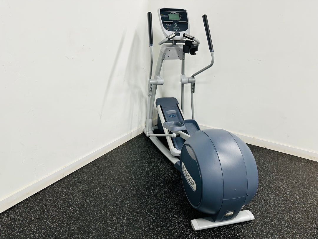 Precor EFX 835 Elliptical